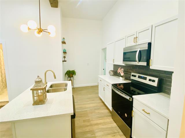 Building Photo - 3817 Johnson St