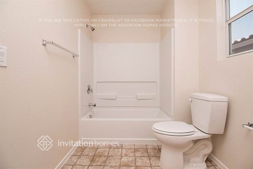 Building Photo - 9238 Wild Stampede Ave