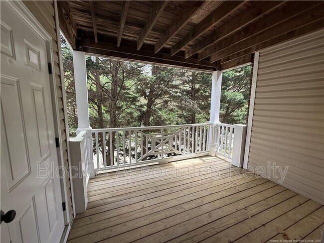 Building Photo - 392 Bubble Creek Ct