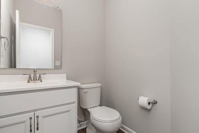 Building Photo - 620 Hogrefe Rd