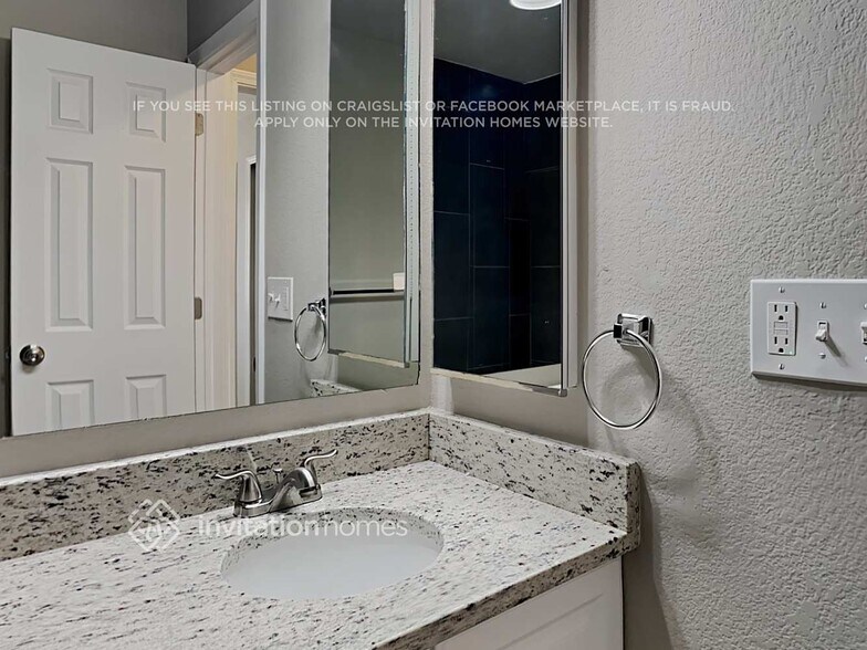 Building Photo - 8317 Syrabi Pl