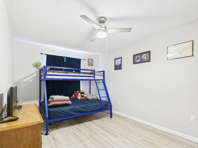 Building Photo - 309 Olympia Ct