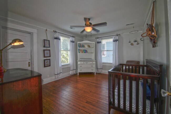 Primary Photo - 759 Rutledge Ave
