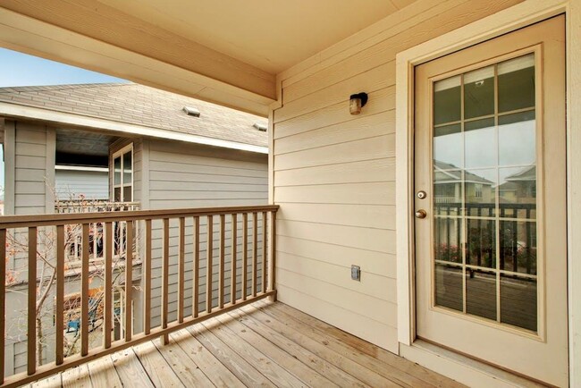 Building Photo - 4604 Esper Ln