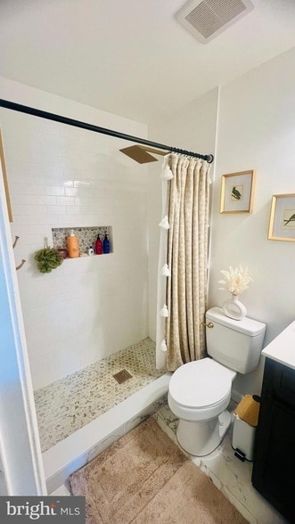 Building Photo - 18310 Timko Ln