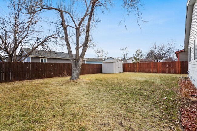 Building Photo - 3-Bedroom Ranch Home Close to Downtown Wellington