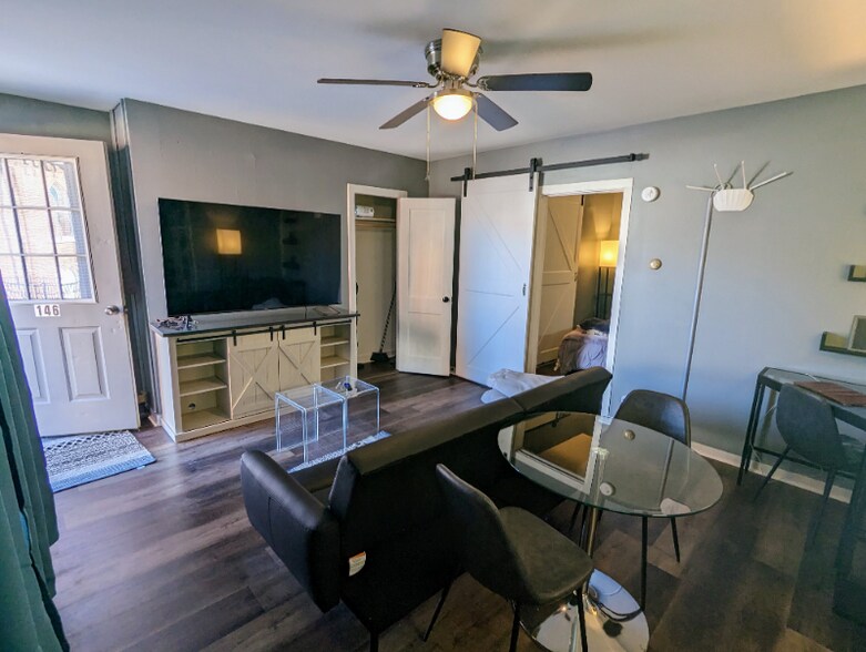 Primary Photo - 146 2nd St