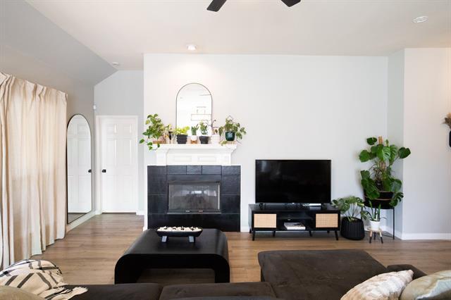 Building Photo - 1121 Spanish Moss Dr
