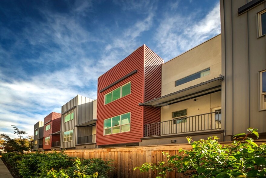 Interior Photo - 0632 - The Boardwalk Townhomes