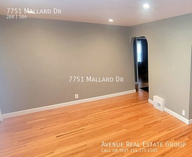 Building Photo - Recently Remodeled Home in Hanley Hills!