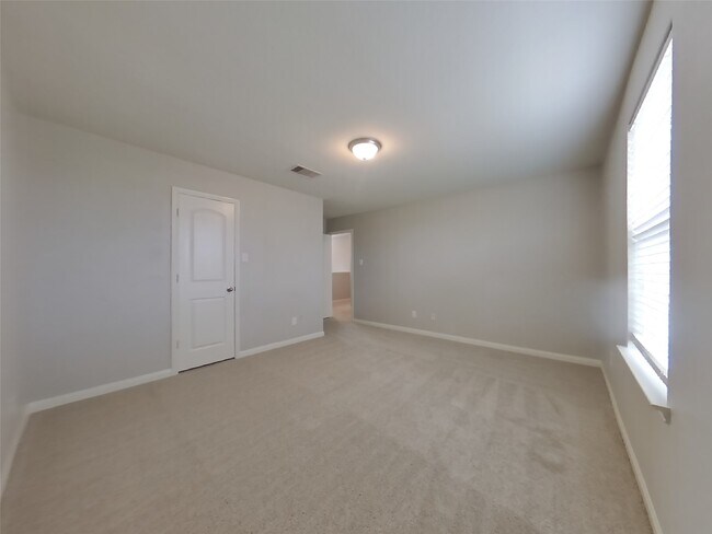 Building Photo - 216 Elm Patch Dr