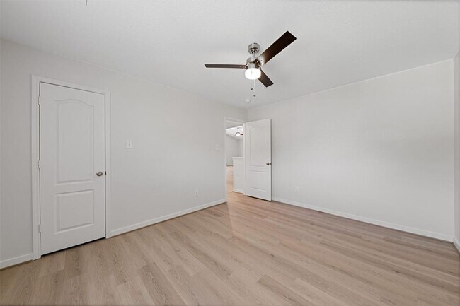 Building Photo - 16407 Azimuth Dr