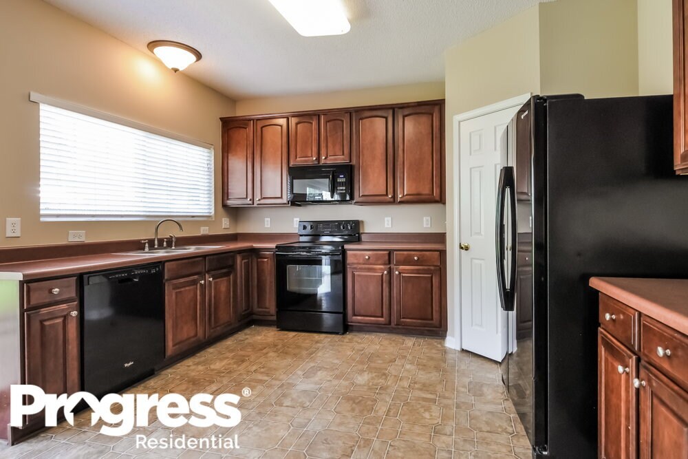 Building Photo - 816 Stackhurst Way