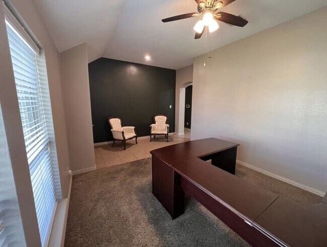 Building Photo - 2326 Horned Owl Dr