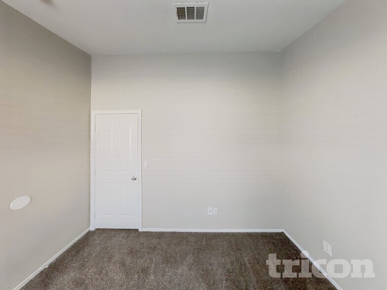 Building Photo - 7932 Quill Gordon Ave