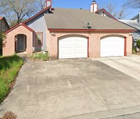 Building Photo - 8531 Stonebridge