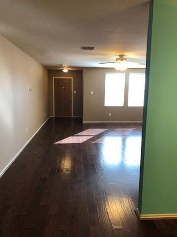Building Photo - 13201 Cleburne Dr