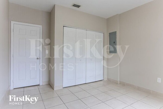 Building Photo - 1251 NW 56th Ave