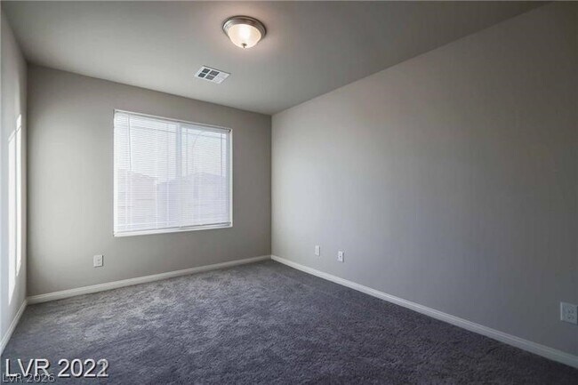 Building Photo - 4486 Lantern Point Ave