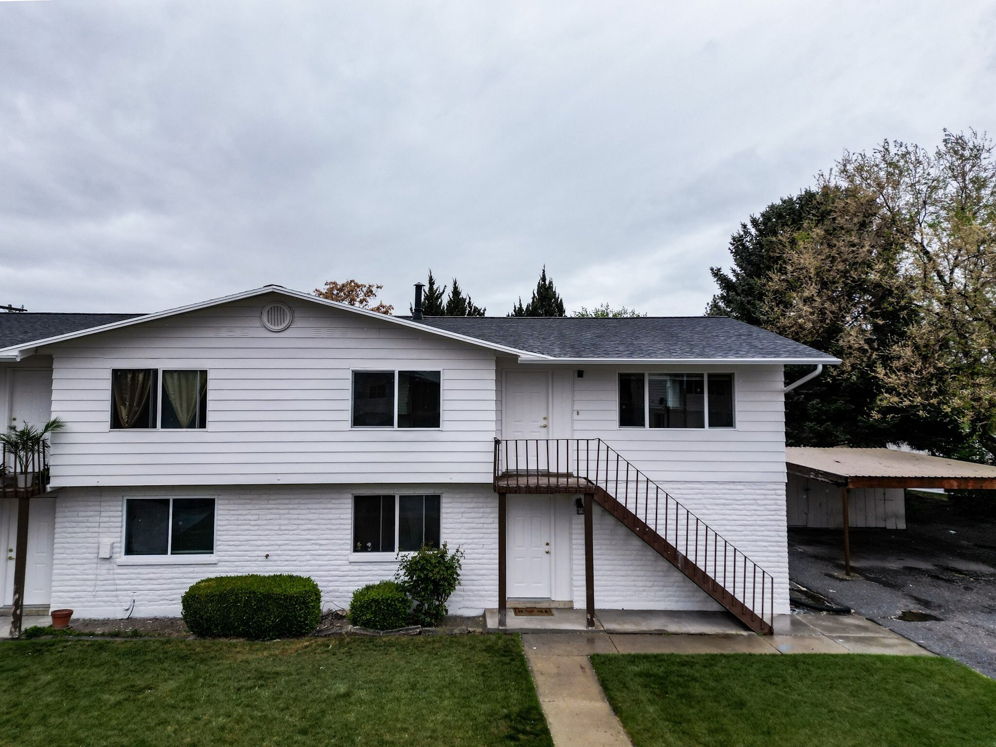 Building Photo - 20 E 1450 S