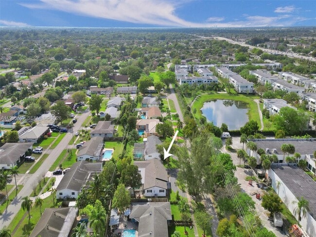 Building Photo - 4330 NW 8th St