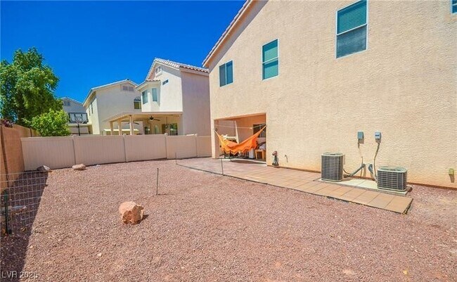 Building Photo - 8923 Deep Ridge Ct