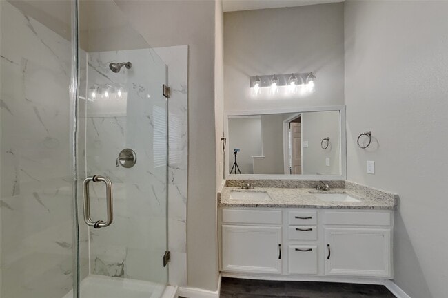 Building Photo - 14619 Becurtesy Ct