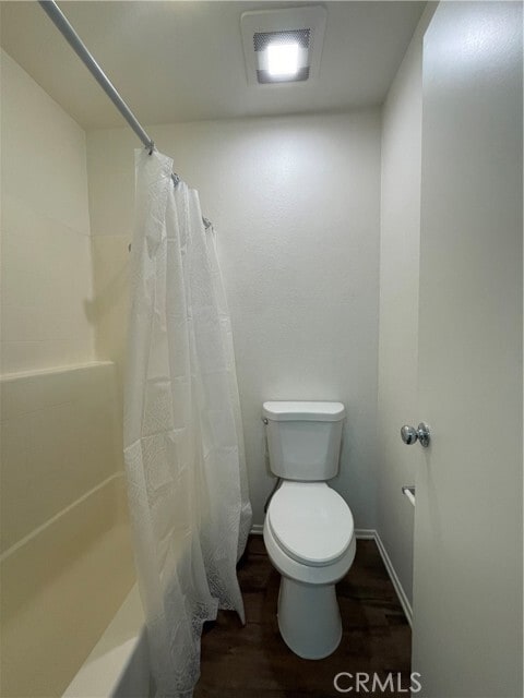 Building Photo - 41572 Willow Run Rd