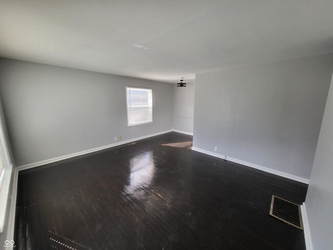 Building Photo - 1714 N Euclid Ave