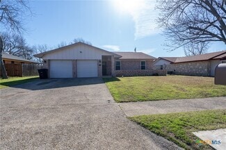 Building Photo - 1306 Ruiz Dr