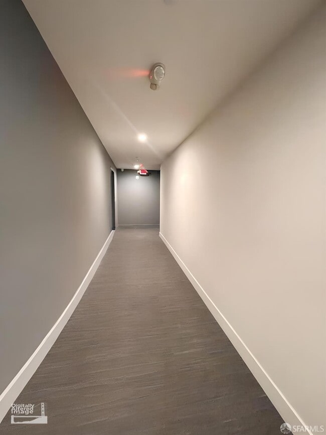 Building Photo - 230 7th St