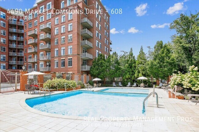 Building Photo - 4490 Market Commons Dr