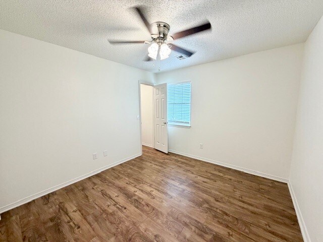 Building Photo - 570 Terry Ave