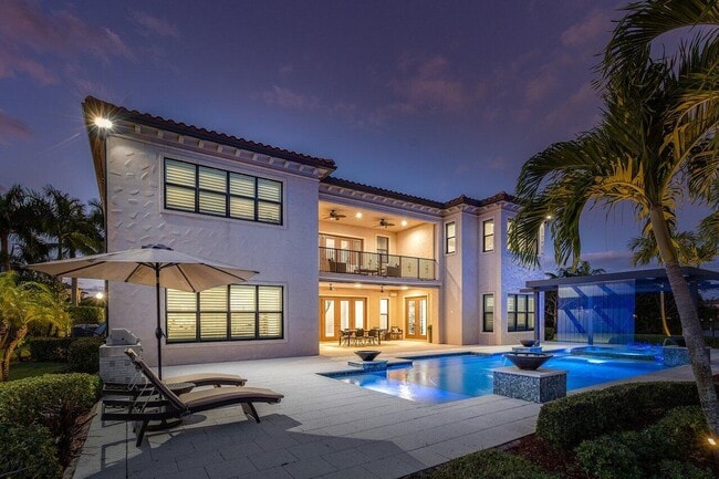 Building Photo - 17511 Cadena Dr