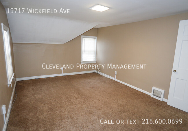 Building Photo - 19717 Wickfield Ave