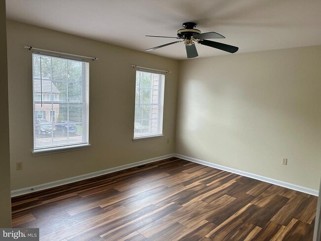 Building Photo - 408 Rockwood Dr