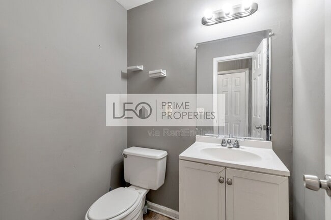 Building Photo - 5546 Clover Rise Ln