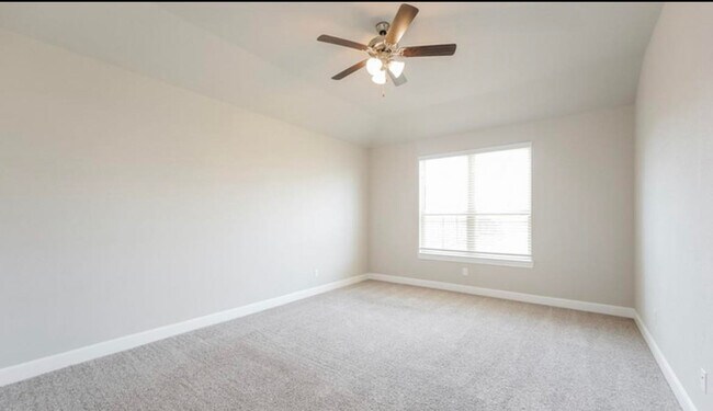 Building Photo - 1126 Orange Dawn Dr