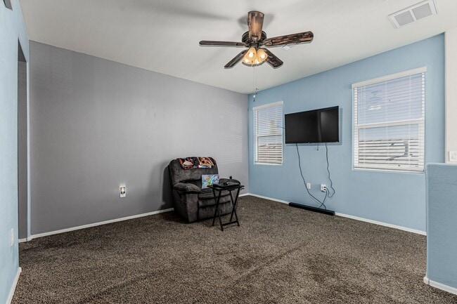 Building Photo - 5 Bedroom home in Maricopa