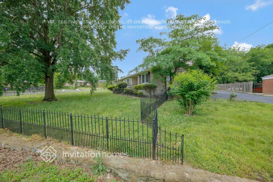 Primary Photo - 513 American Rd