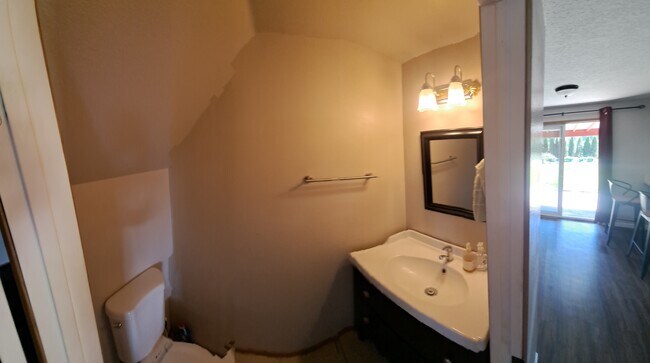 Downstairs half bath - 15815 NE 69th St