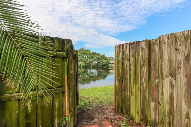 Building Photo - 7870 Blackwood Ln