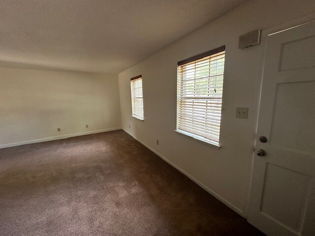 Building Photo - 5709 Bramblegate Rd