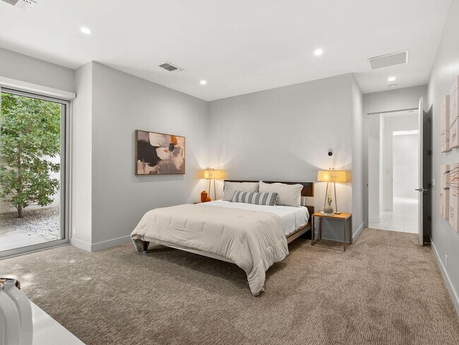 Building Photo - 48674 Vista Viejo Dr