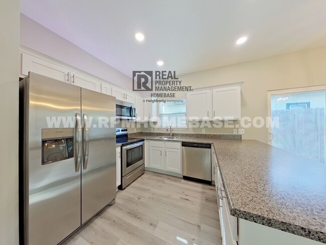 Building Photo - Brand-New 2-Bedroom Gem with Modern Comfor...