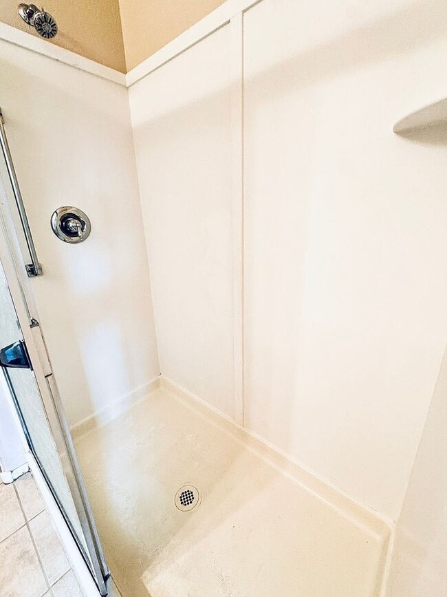 Building Photo - 2529 Nashira St