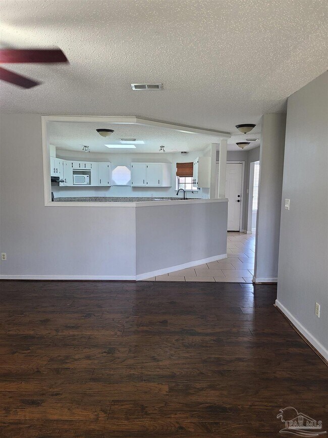 Building Photo - 9024 Caribbean Dr
