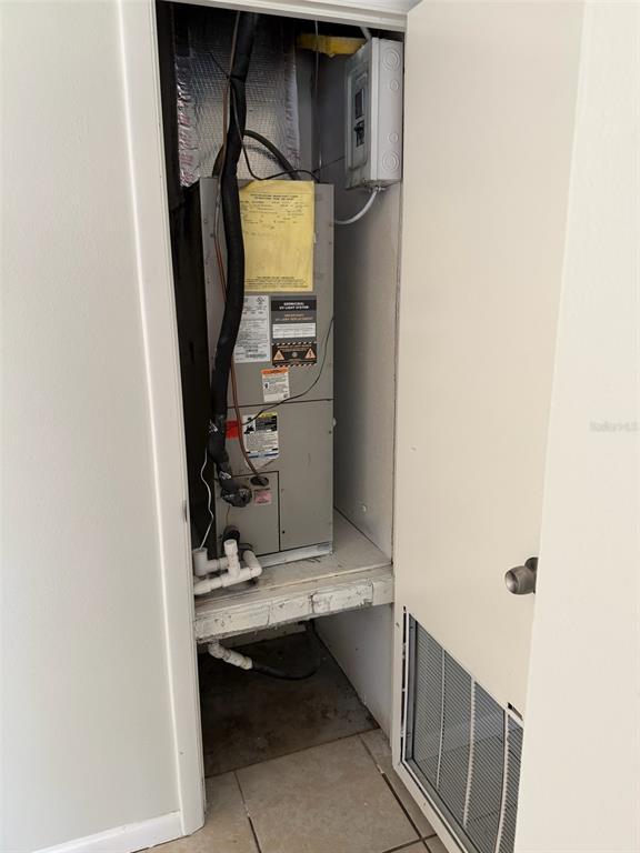 Building Photo - 7614 SW 80th St