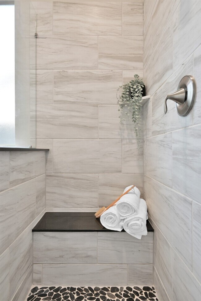 Building Photo - 19419 Canter Field Ct