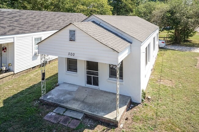 Building Photo - One bedroom home available in Dunn